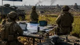 Зеленський доручив посилити оборону Запоріжжя та області під час поїздки на фронт
