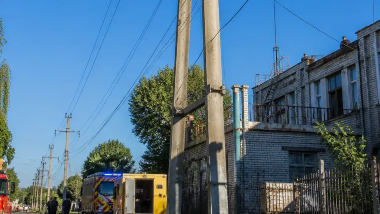 Аварія в енергосистемі 15 вересня залишила без світла частину Луганщини та спричинила ризик перебоїв з водопостачання