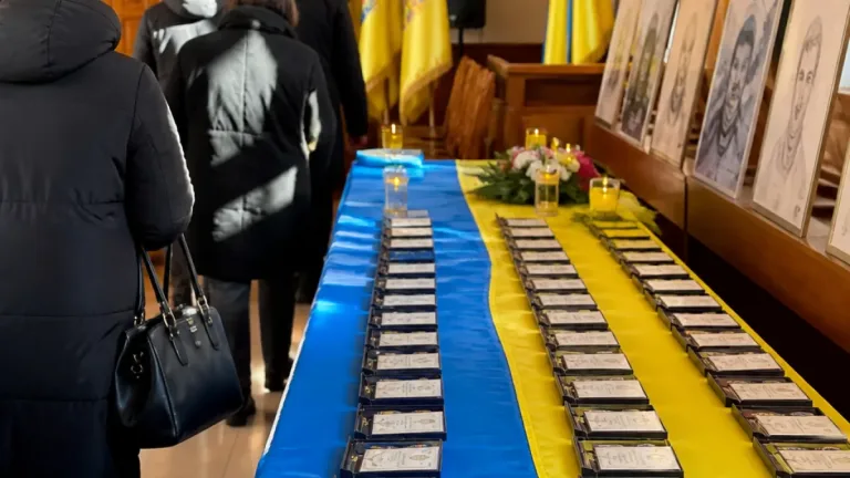 Дубно присвоїло почесне звання 50 загиблим захисникам: рішення міської ради
