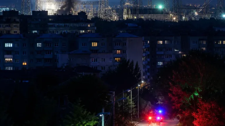 Нічні вибухи та відключення: як залишився без світла Севастополь
