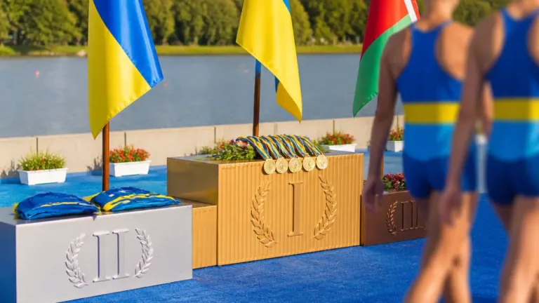Полтавська каноїстка Людмила Лузан відмовилася від спільного фото з білоруськими спортсменками після фіналу