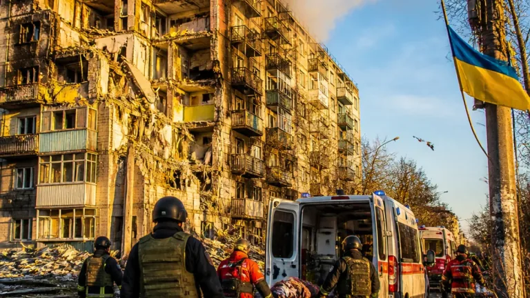 Російські обстріли Донеччини: двоє загиблих, дев’ятеро поранених, понад 50 пошкоджених об’єктів