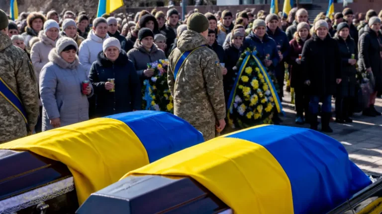 У Вінниці 17 серпня прощаються з двома загиблими захисниками — місцевими сержантами