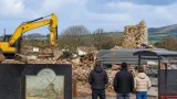 Blackburn area landmark Windmill pub at Mellor Brook demolished after years of dereliction
