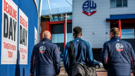 Bolton close in on Max Dean signing as striker arrives for medical