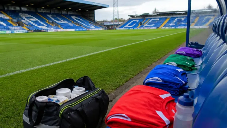 Carlisle United welcome Luamba back as selection questions persist ahead of Scunthorpe