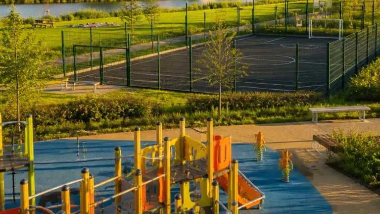 New Railway Park opens in Kingsbrook, Aylesbury, as community reaches 10-year milestone