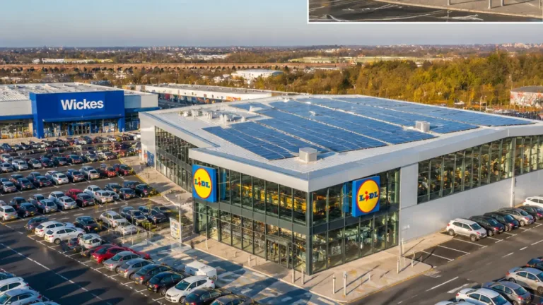 Warrington shoppers welcome larger Lidl as Fennel Street branch closes