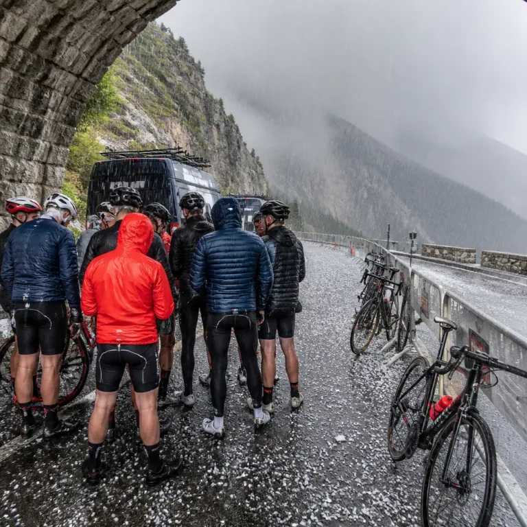Hailstorm forces abandonment of Vuelta a España Stage 3 as riders shelter from severe weather