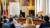 76 sindaci chiedono una Provincia come "Casa dei Comuni": tensioni politiche e ricomposizione territoriale
