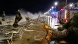 A Pescara raffiche fino a 80 km/h: danni, interventi e attenzione alle coste