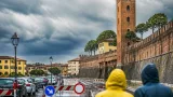 Allerta gialla per temporali e rischio nubifragi: attenzione in provincia di Lucca