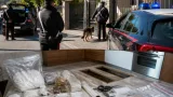 Arrestato ad Aquino: scoperti doppi fondi con cocaina e 2.300 euro in contanti