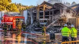 Ascoli Piceno: incendio devasta capannone della Elettra Impianti, nessun ferito