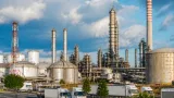 Brindisi, stop alla produzione di polietilene: timori per il futuro del petrolchimico