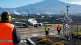 Catania: aeroporto riaperto alle 14, l'Ingv segnala raffreddamento del campo lavico