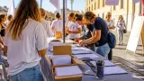 Confesercenti lancia la raccolta firme in provincia di Pisa per salvare il commercio di vicinato