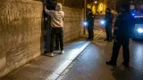 Due 17enni bloccati mentre tentavano di scavalcare il muro del Beccaria: uno è di Vimercate