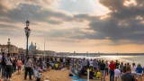 Eclissi solare: il Lido meta principale in provincia di Venezia ma le nuvole hanno spento lo spettacolo