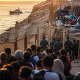 Ceuta sotto pressione: Madrid avverte, 15 agosto a rischio nuova ondata di migranti
