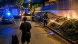 Frosinone, incendio doloso vicino a una scuola: donna denunciata dopo l'intervento di polizia e vigili del fuoco