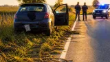 Fuga con targhe coperte da panni: arrestato dopo inseguimento e colluttazione