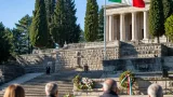 Gorizia ricorda l’«8 agosto»: il Tricolore di Baruzzi esposto al Sacrario di Oslavia