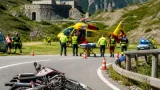 Grave caduta da moto a Forte di Oga: quindicenne trasferito in elicottero a Bergamo
