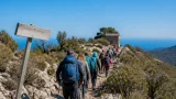 Imperia–Limone a piedi: 31 camminatori conquistano il Colle d'Oggia nella prima tappa