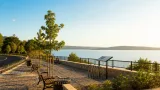 Inaugurato il belvedere “La Sedia” sul lago di Bracciano: riqualificazione e misure di sicurezza