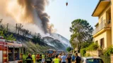 Incendio vicino alla Fondi‑Sperlonga: evacuate alcune abitazioni, intervento di elicottero e squadre a terra