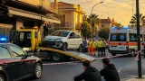 Investiti due minorenni a Sant'Arpino: identificata e denunciata la conducente