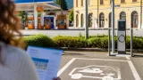 Lecco: a Mandello dal 1° settembre addio al car sharing E‑Vai, la stazione perde un’auto elettrica