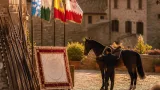 Montisi si prepara alla 56ª Giostra di Simone: quattro contrade in campo, San Martino favorita