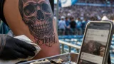 Napoli, polemiche e applausi per il nuovo tatuaggio del ds Giovanni Manna