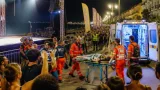 Paura a Letojanni: Francesco Gabbani interrompe il concerto e viene trasportato in ospedale
