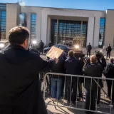 Conte consegna un fascicolo alla procura e rilancia l'attacco sulla vicenda Jc Electronics
