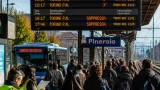 Riapertura SFM2, primo giorno difficile: ritardi fino a 46 minuti e corse soppresse