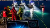 Ricerche nel lago: sommozzatori di Genova al lavoro su fondali a circa 300 metri
