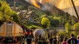 Roghi in Ossola: focolai vicini alle case, paesi senza acqua e soccorsi ancora in campo