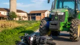 Scontro tra moto e trattore a Casaloldo: un uomo muore, la moglie trasportata in elisoccorso