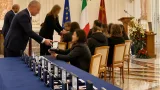 Sedici medaglie d’onore in Prefettura: la BAT ricorda gli internati nei lager nazisti