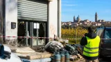 Sgombero a Casale: 45 persone lasciate l'ex negozio, due denunce per sfruttamento