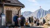 Siccità in quota: rifugi dolomitici senza acqua, servizi igienici e docce sospesi