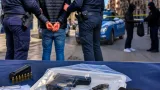 Taranto: arrestato un 44enne con pistola clandestina pronta a sparare in via Ancona