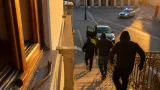 Tentato furto a Canalnovo: donna minacciata mentre sorprende i ladri, il sindaco annuncia tolleranza zero