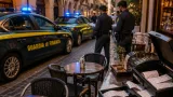 Treviso, controlli Guardia di Finanza: 27 lavoratori irregolari e sette locali segnalati