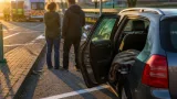 Viaggiano per circa 100 km sull'A21 con il figlio morto: dramma tra Casteggio e Voghera