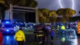 Violento temporale nel Casertano: Arena dei Pini evacuata e concerto annullato a Cellole