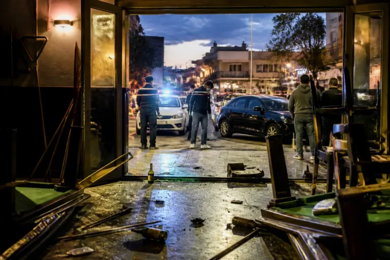 Bari, aggressione in strada e dentro una sala da biliardo a Enziteto-San Pio: indagini in corso